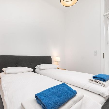 Apartament Slowackiego By Your Freedom วอร์ซอ ภายนอก รูปภาพ